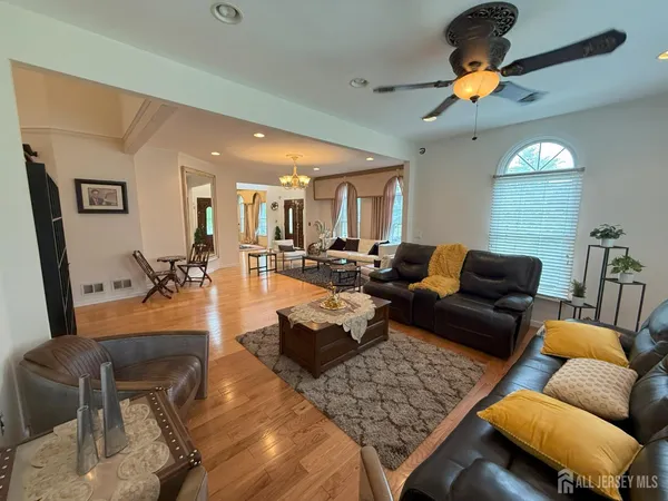 $1,650,000 | 28 Renk Farm Drive, Monmouth Junction, NJ 08852