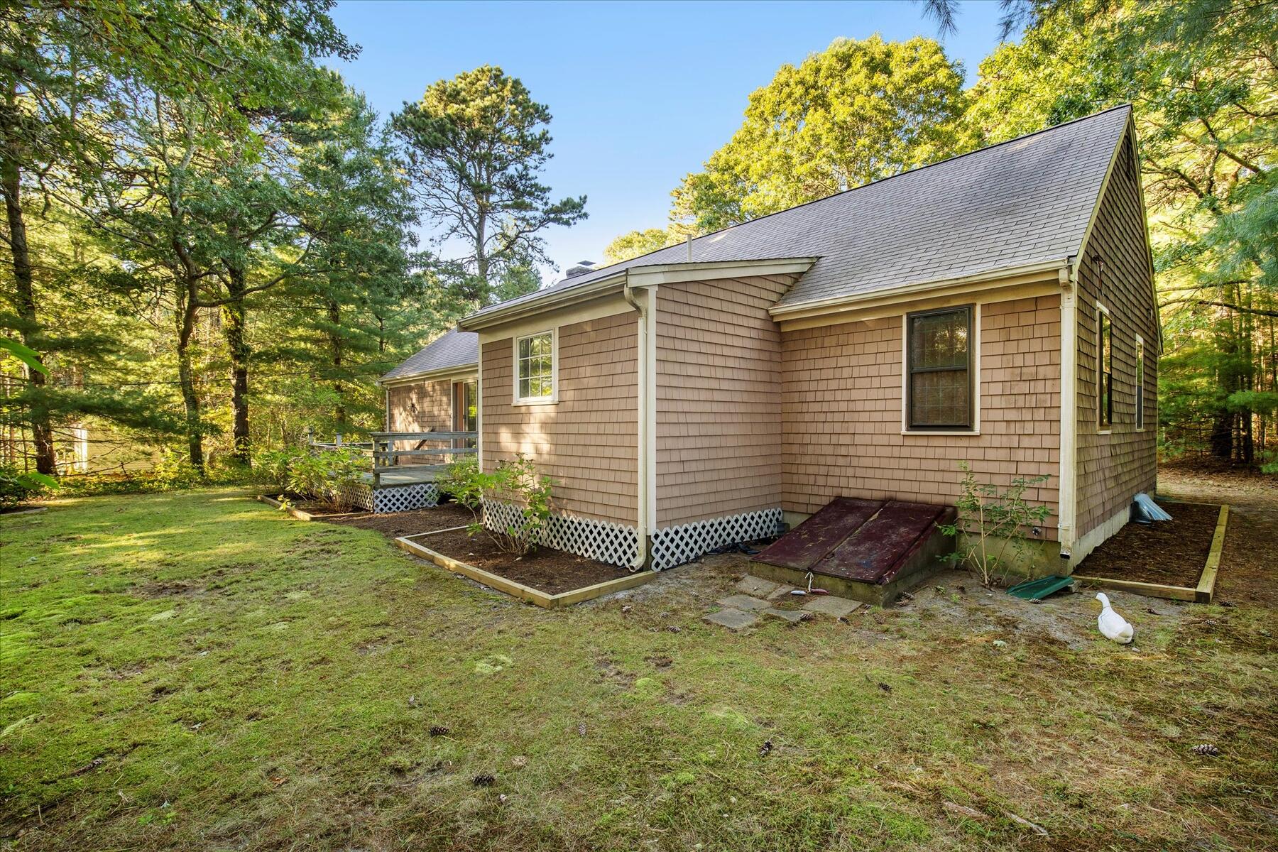 369 Bumps River Road Osterville, MA 02655 - Photo 21 of 26 26-MG_7475-r