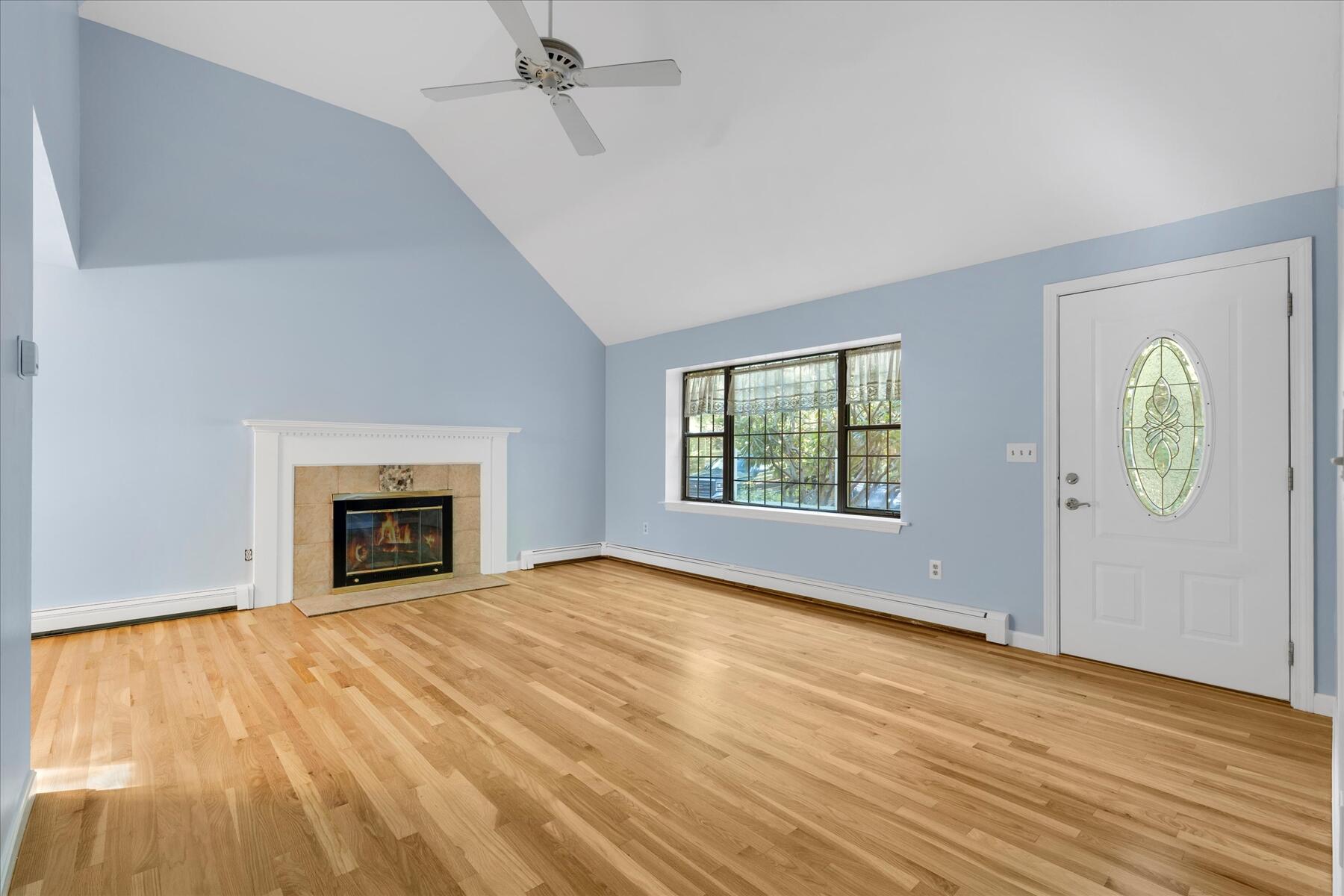 369 Bumps River Road Osterville, MA 02655 - Photo 3 of 26 06-MG_7373-r(1)