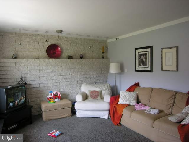 370 Small Valley Road Halifax, PA 17032 - Photo 5 of 12