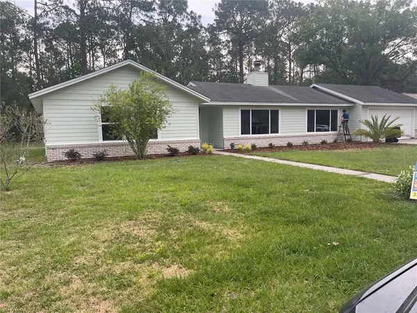 $2,100 | 2716 Northwest 68th Avenue, Gainesville, FL 32653