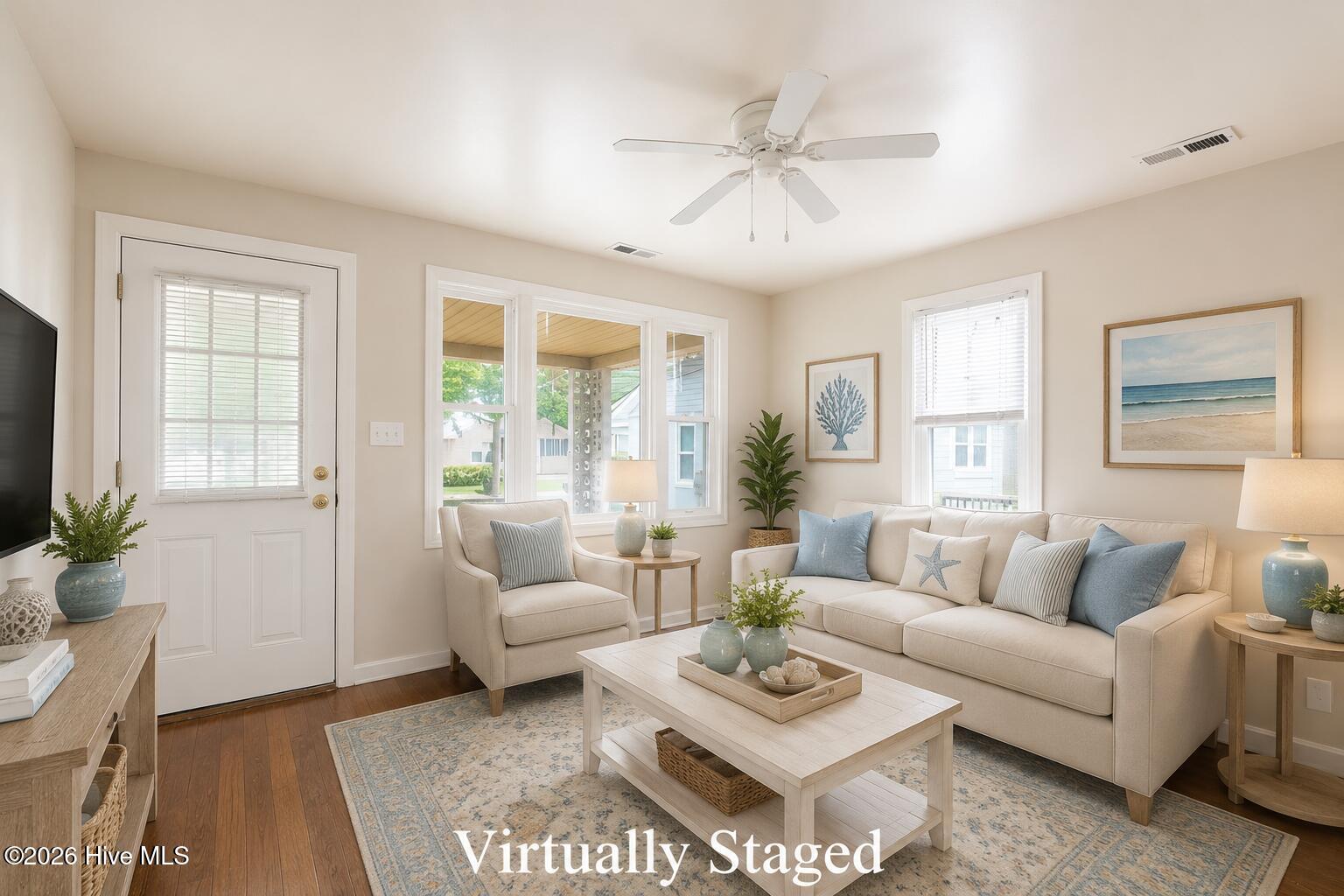 408 Pollock Street Beaufort, NC 28516 - Photo 6 of 37