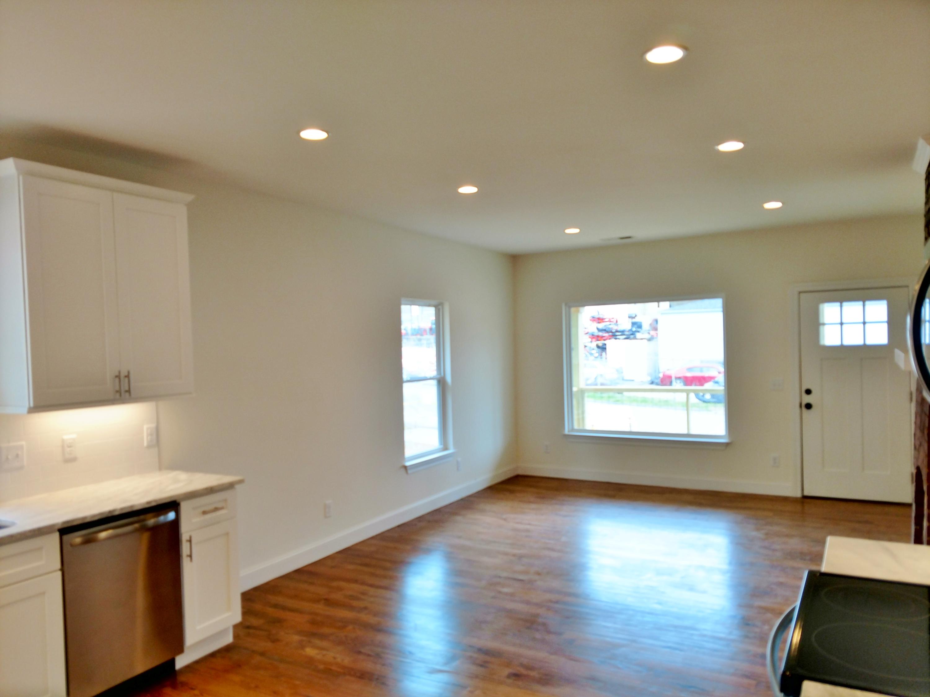 414 Stringer Street Chattanooga, TN 37405 - Photo 7 of 19 IMG_20190310_164637280_HDR