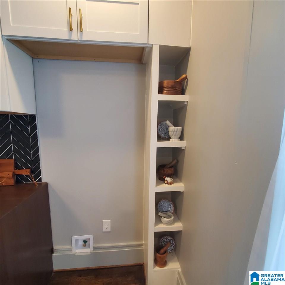 2621 17th Street Southwest Birmingham, AL 35208 - Photo 6 of 49