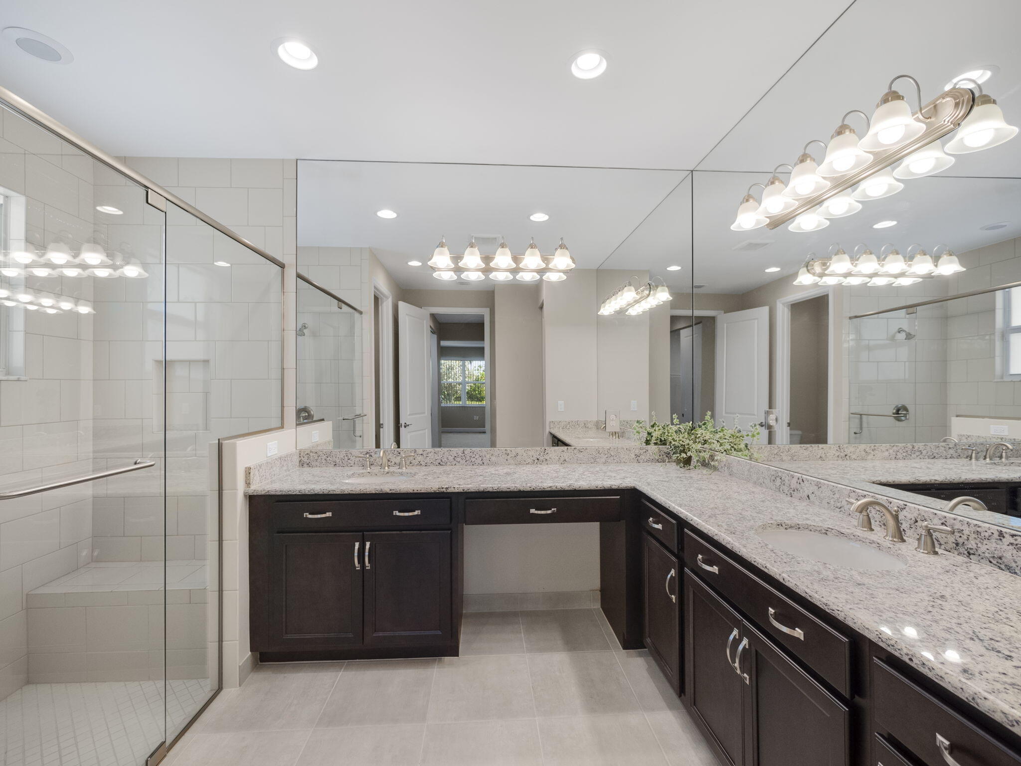 13459 Southwest Green Delta Road Port St. Lucie, FL 34987 - Photo 15 of 100 Master Bathroom