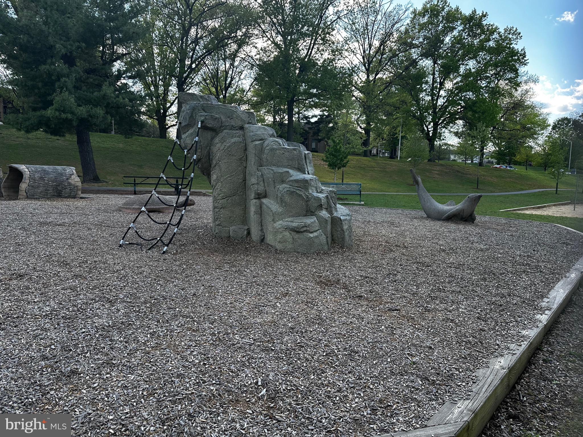9926 Walker House Road, Unit 99263 Gaithersburg, MD 20886 - Photo 16 of 24 Taught a lot