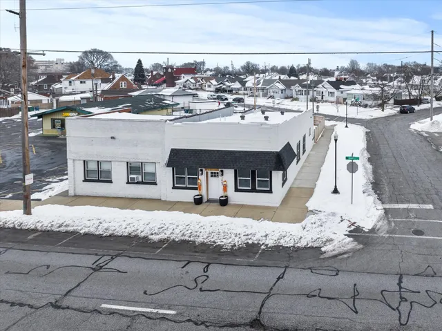 a view of a buildings with entryway