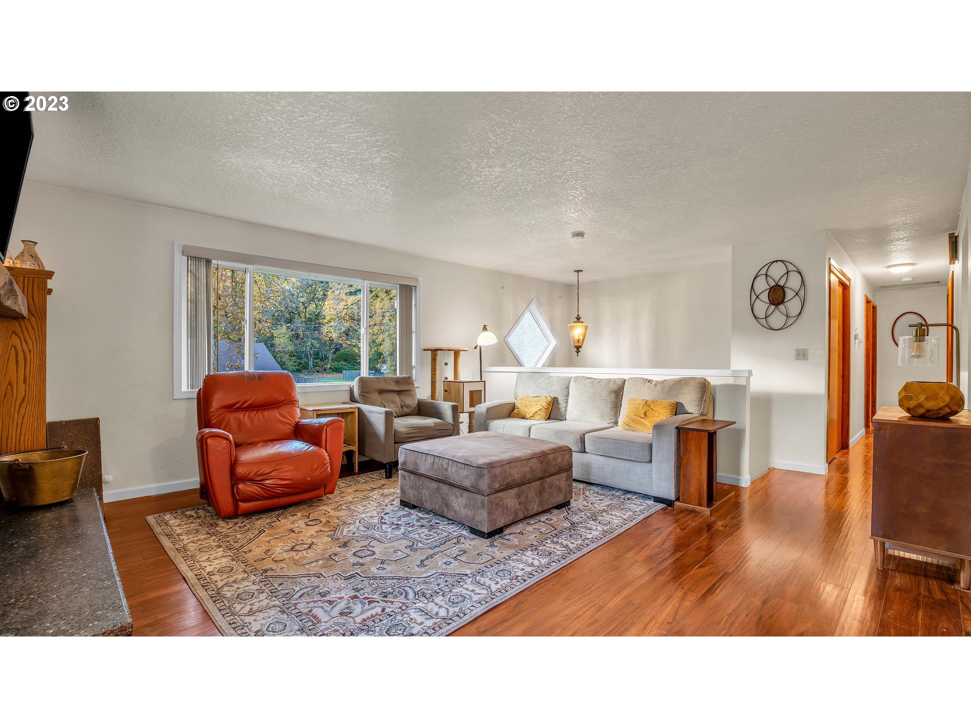 16900 Webster Road Gladstone, OR 97027 - Photo 11 of 41 Gallery Image 11