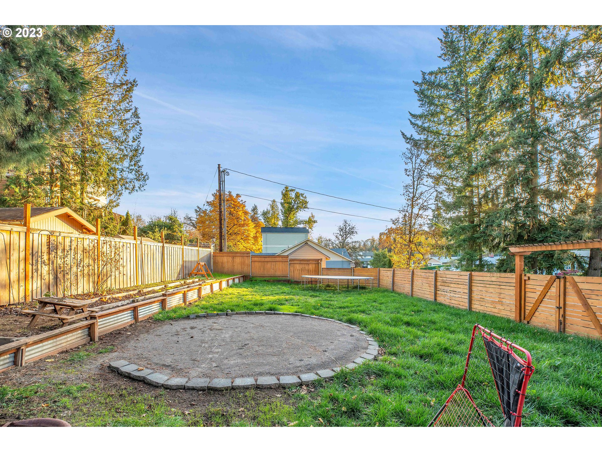 16900 Webster Road Gladstone, OR 97027 - Photo 32 of 41 Gallery Image 32