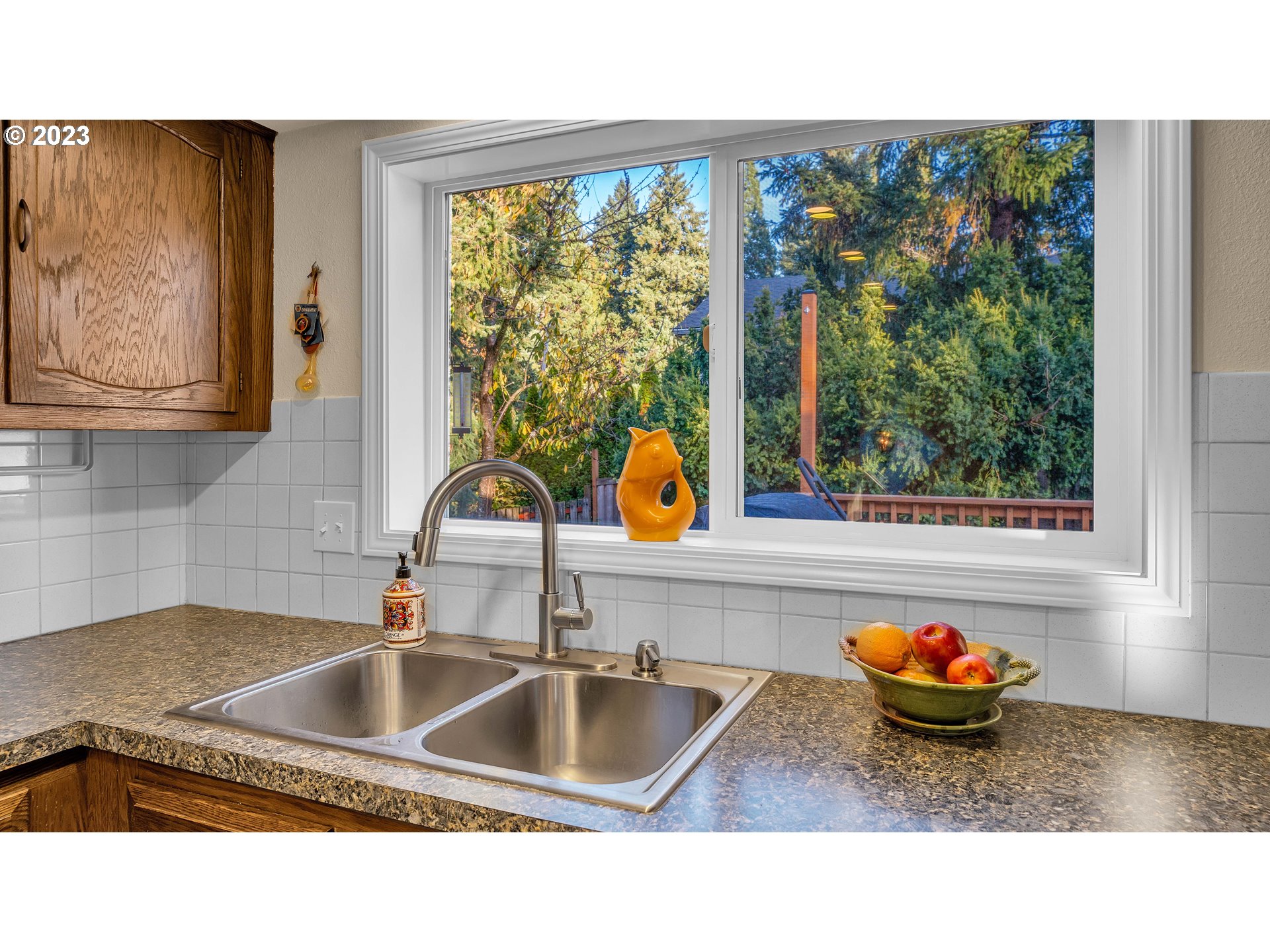 16900 Webster Road Gladstone, OR 97027 - Photo 5 of 41 Gallery Image 5