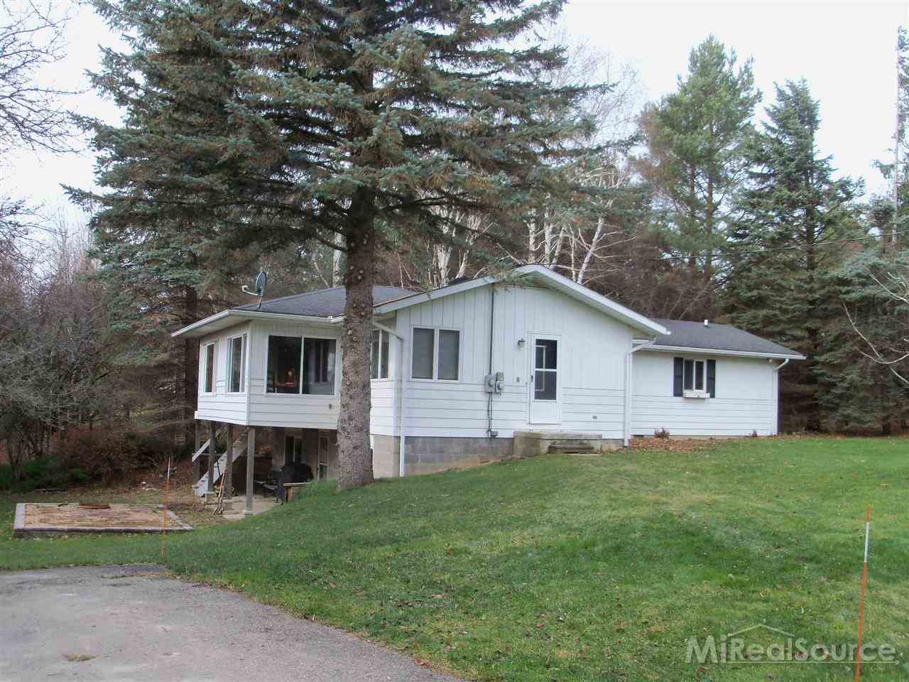 5310 East Shabbona Road Deckerville, MI 48427 - Photo 6 of 35