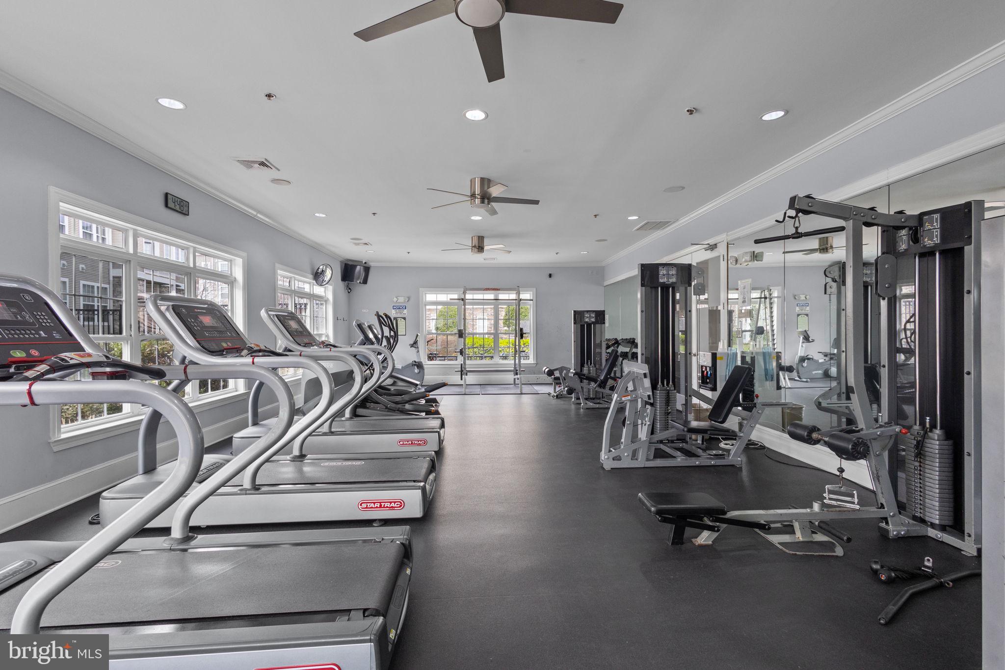 508 Sunset View Terrace Southeast, Unit 302 Leesburg, VA 20175 - Photo 22 of 30 a view of a room with gym equipment