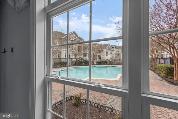 $2,000 | 508 Sunset View Terrace Southeast, Unit 302, Leesburg, VA 20175