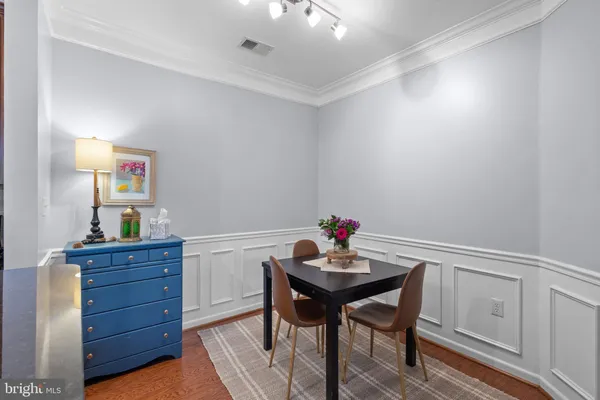$2,000 | 508 Sunset View Terrace Southeast, Unit 302, Leesburg, VA 20175