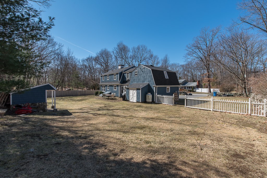 18 Angell Road Lincoln, RI 02865 - Photo 13 of 37 Gallery Image 13