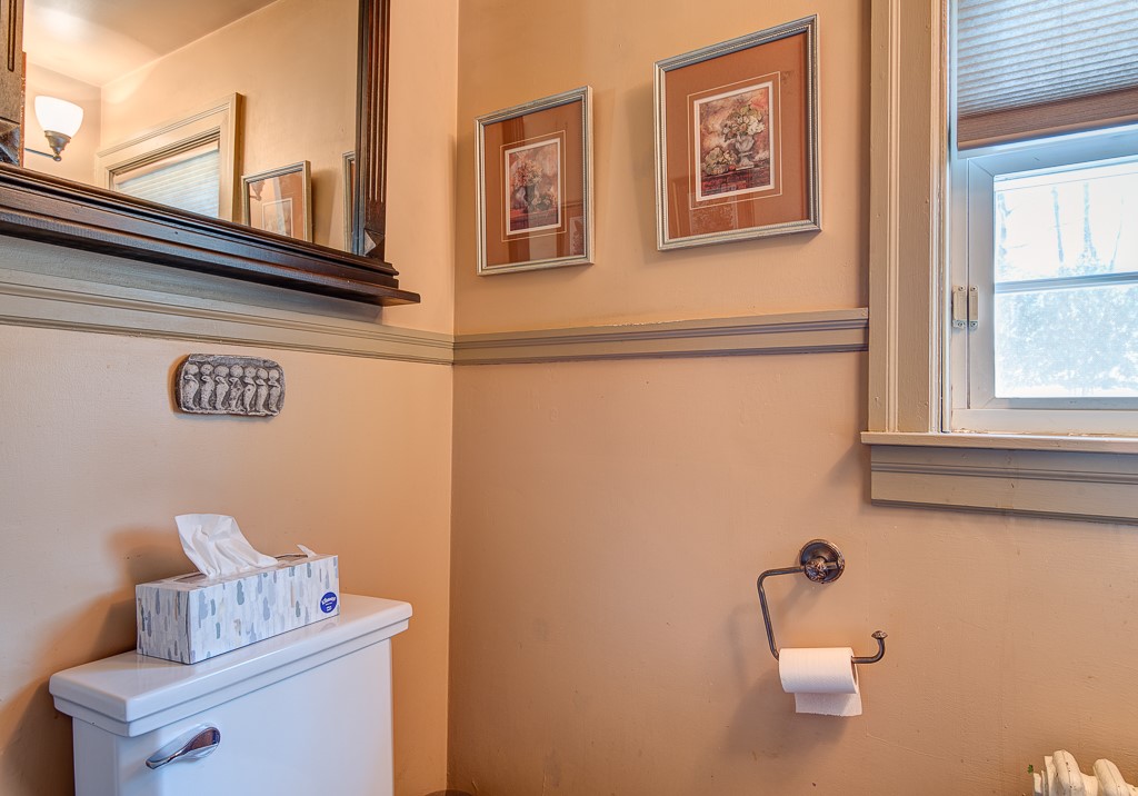 18 Angell Road Lincoln, RI 02865 - Photo 23 of 37 Gallery Image 23