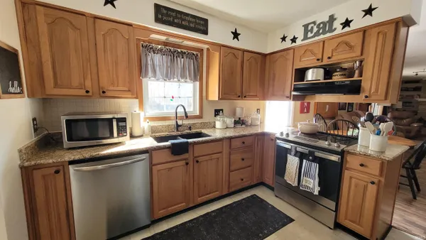 $299,900 | 1324 Cardinal Drive, Mount Vernon, IN 47620