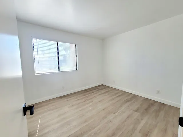 $1,950 | 31200 Landau Boulevard, Unit 305, Cathedral City, CA 92234