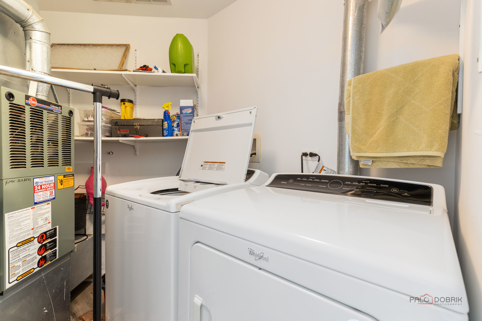 1705 Pavilion Way, Unit 407 Park Ridge, IL 60068 - Photo 7 of 36 Gallery Image 7