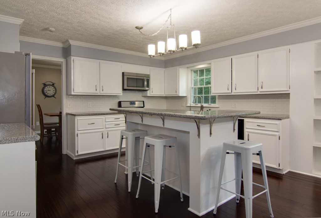 3904 Cardinal Road Akron, OH 44333 - Photo 6 of 32
