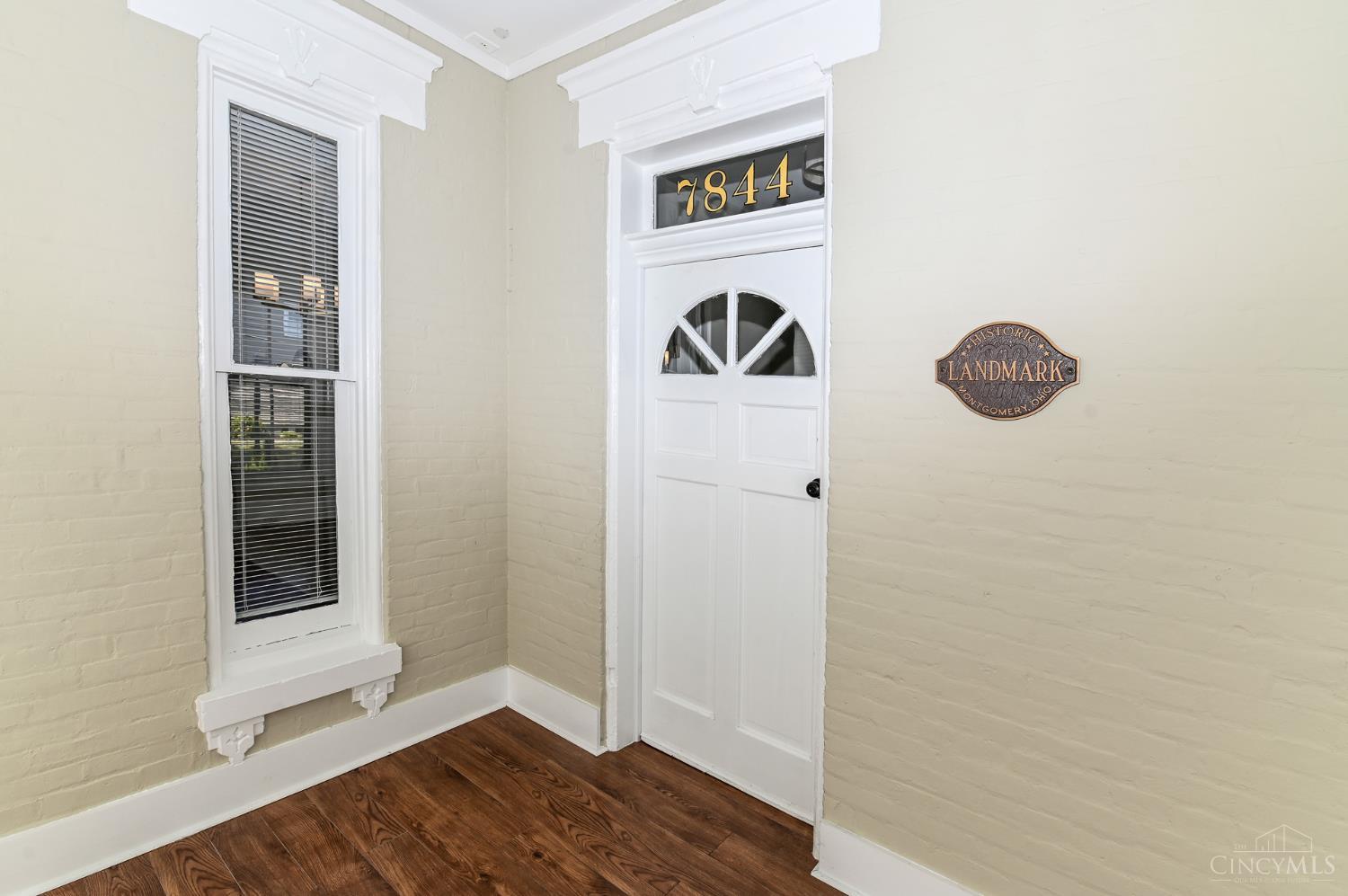 7844 Remington Road Montgomery, OH 45242 - Photo 5 of 45