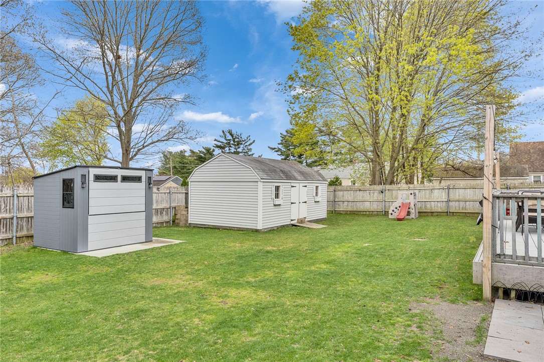 104 Larkin Avenue Warwick, RI 02886 - Photo 22 of 27