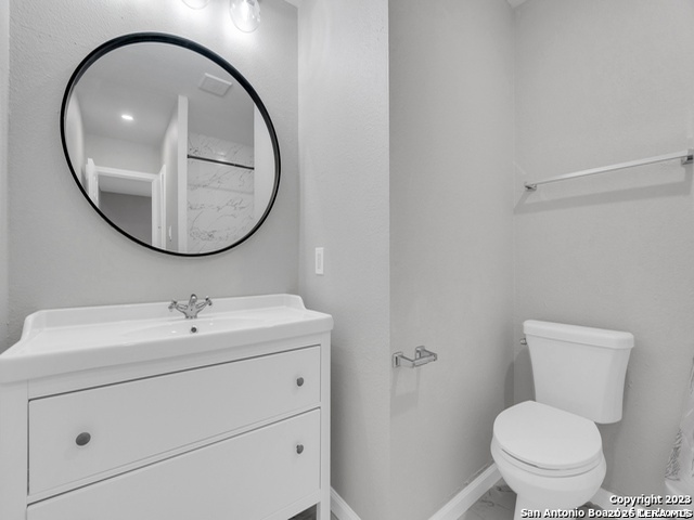 911 Vance Jackson Road, Unit 206J San Antonio, TX 78201 - Photo 7 of 10