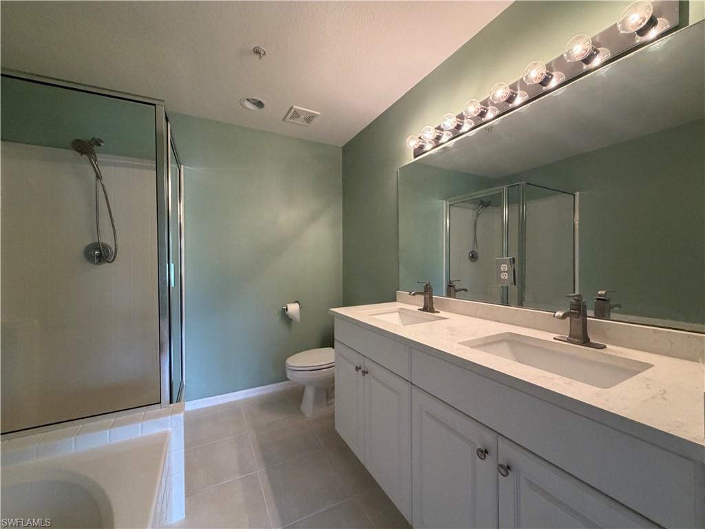 359 Dover Place, Unit 101 Naples, FL 34104 - Photo 10 of 16