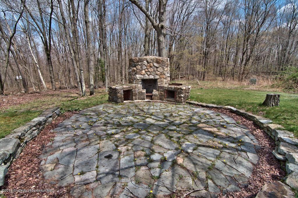 304 Blue Shutters Road Moscow, PA 18444 - Photo 40 of 56 Gallery Image 40
