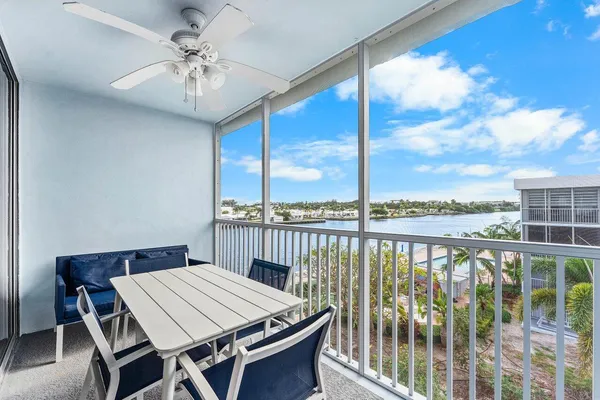 $2,400 | 2004 South Federal Highway, Unit D403, Boynton Beach, FL 33435