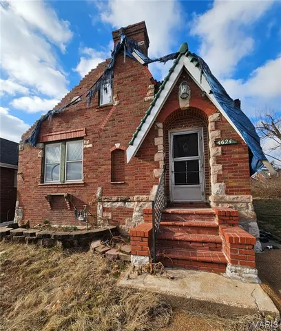 $19,000 | 4624 Shirley Place, St. Louis, MO 63115