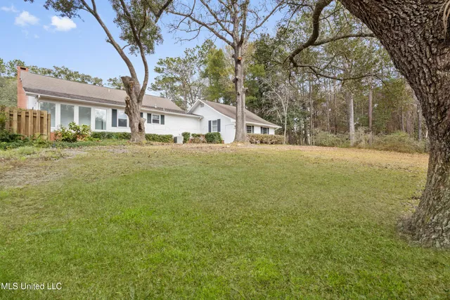 $389,000 | 1921 Kingslea Drive, Gautier, MS 39553