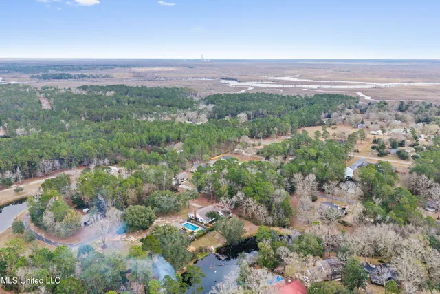 $389,000 | 1921 Kingslea Drive, Gautier, MS 39553