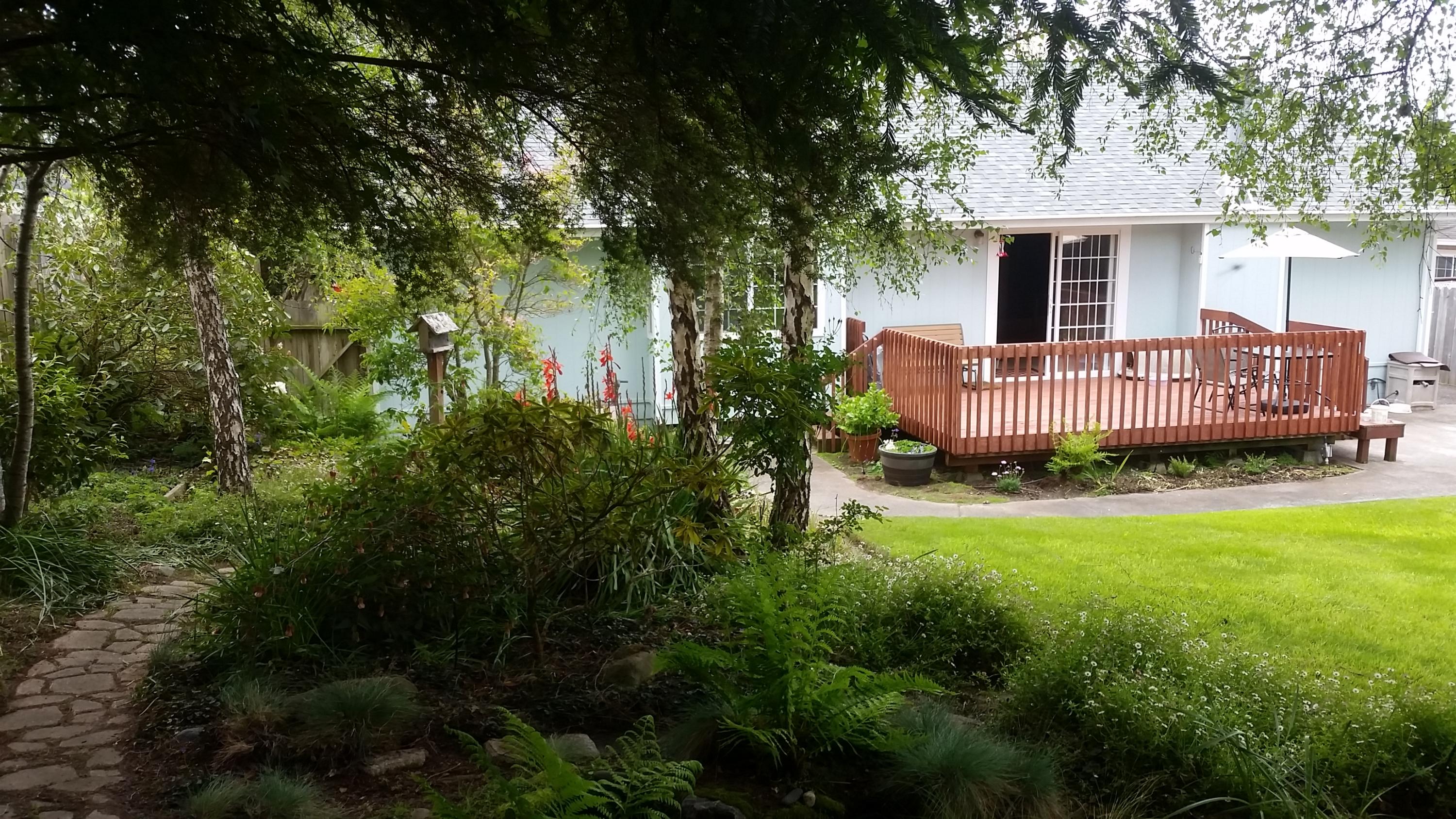537 Nob Hill Road Fortuna, CA 95540 - Photo 3 of 27 Gallery Image 3