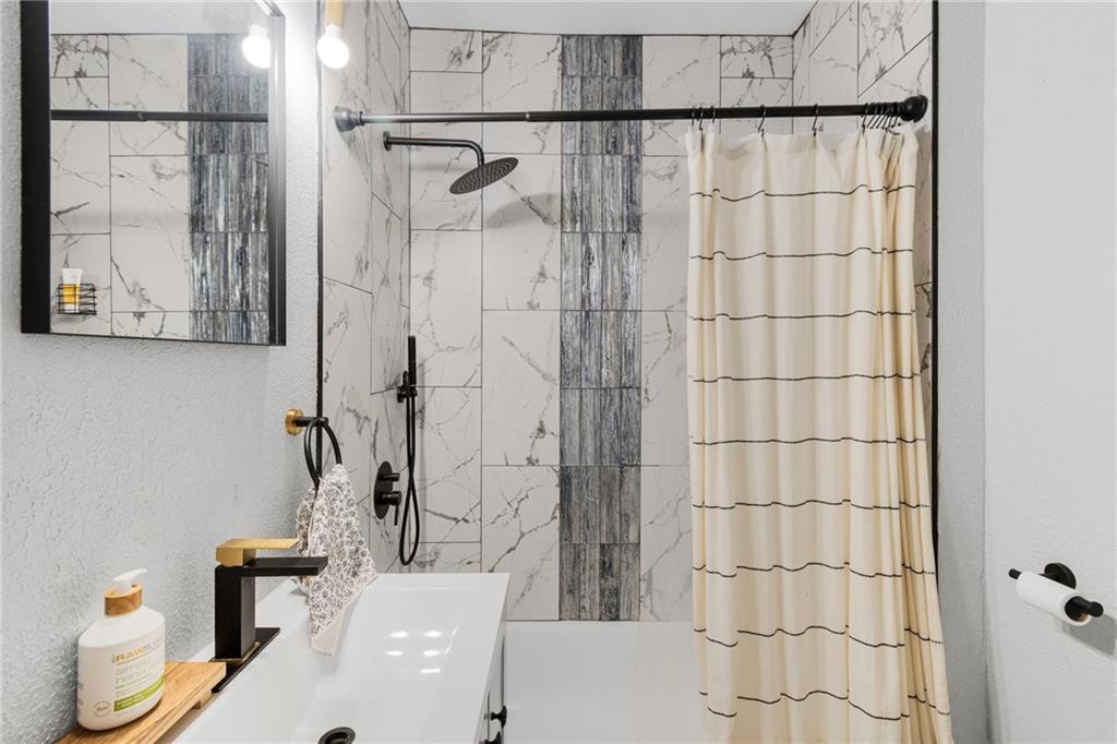 8711 East Smart Avenue Independence, MO 64053 - Photo 13 of 22