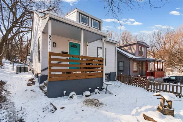 $162,500 | 8711 East Smart Avenue, Independence, MO 64053