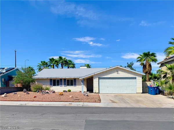 $2,195 | 6408 Meadowlark Lane, Las Vegas, NV 89103