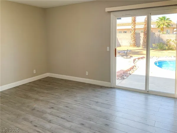 $2,195 | 6408 Meadowlark Lane, Las Vegas, NV 89103
