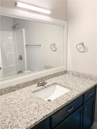 $2,195 | 6408 Meadowlark Lane, Las Vegas, NV 89103