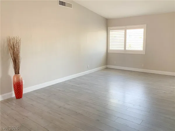 $2,195 | 6408 Meadowlark Lane, Las Vegas, NV 89103