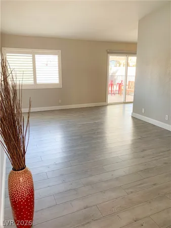 $2,195 | 6408 Meadowlark Lane, Las Vegas, NV 89103