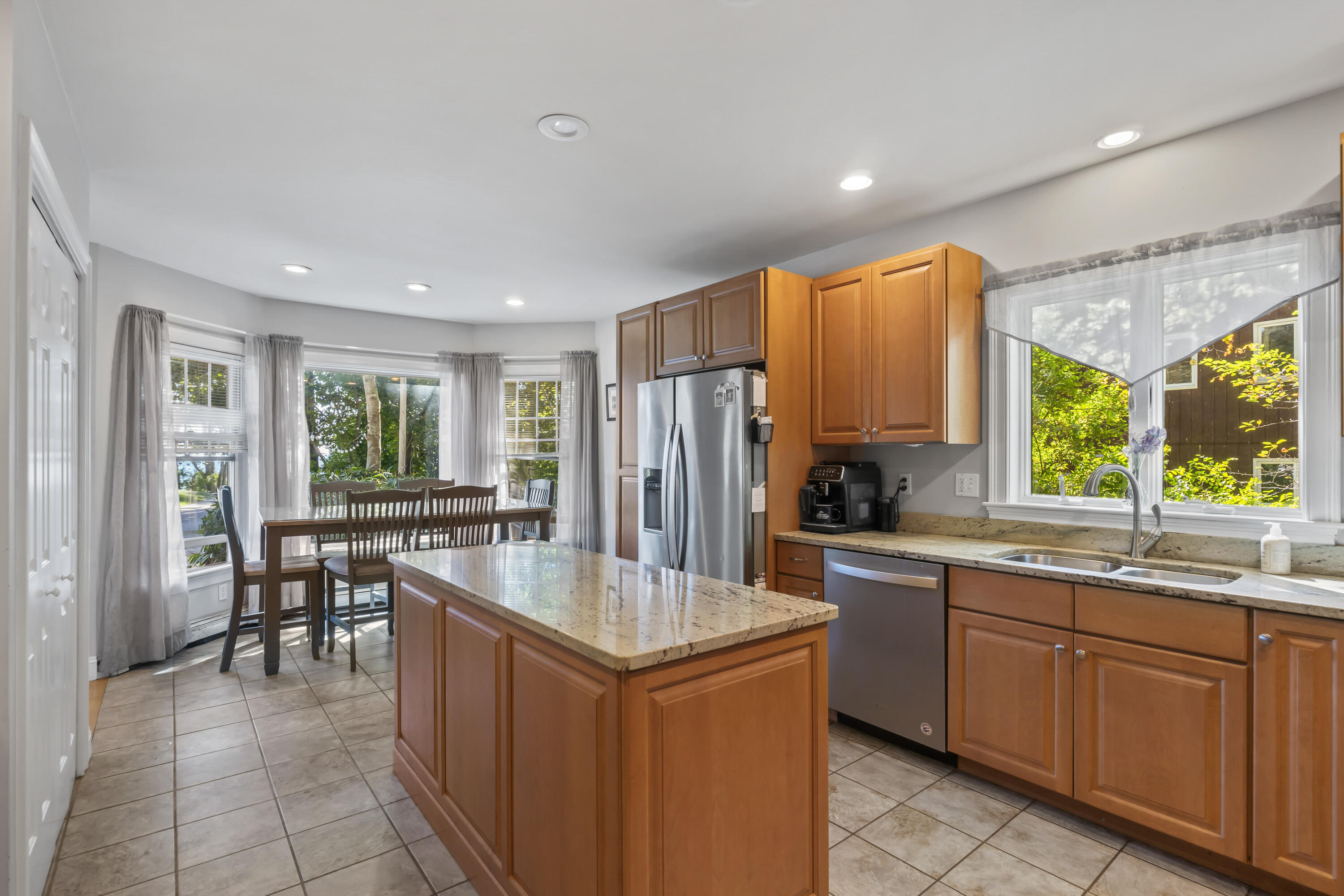 32 Ossipee Road York, ME 03902 - Photo 11 of 71 Kitchen