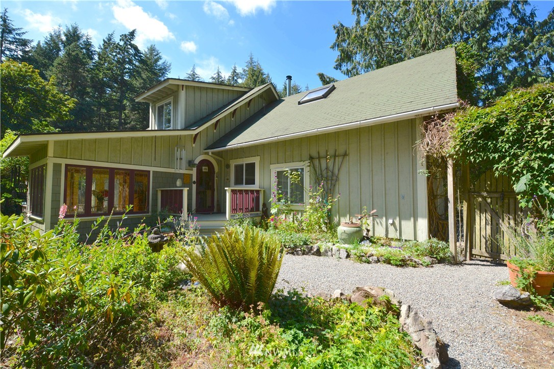 472 Harper Road Orcas Island, WA 98245 - Photo 1 of 25 Gallery Image 1
