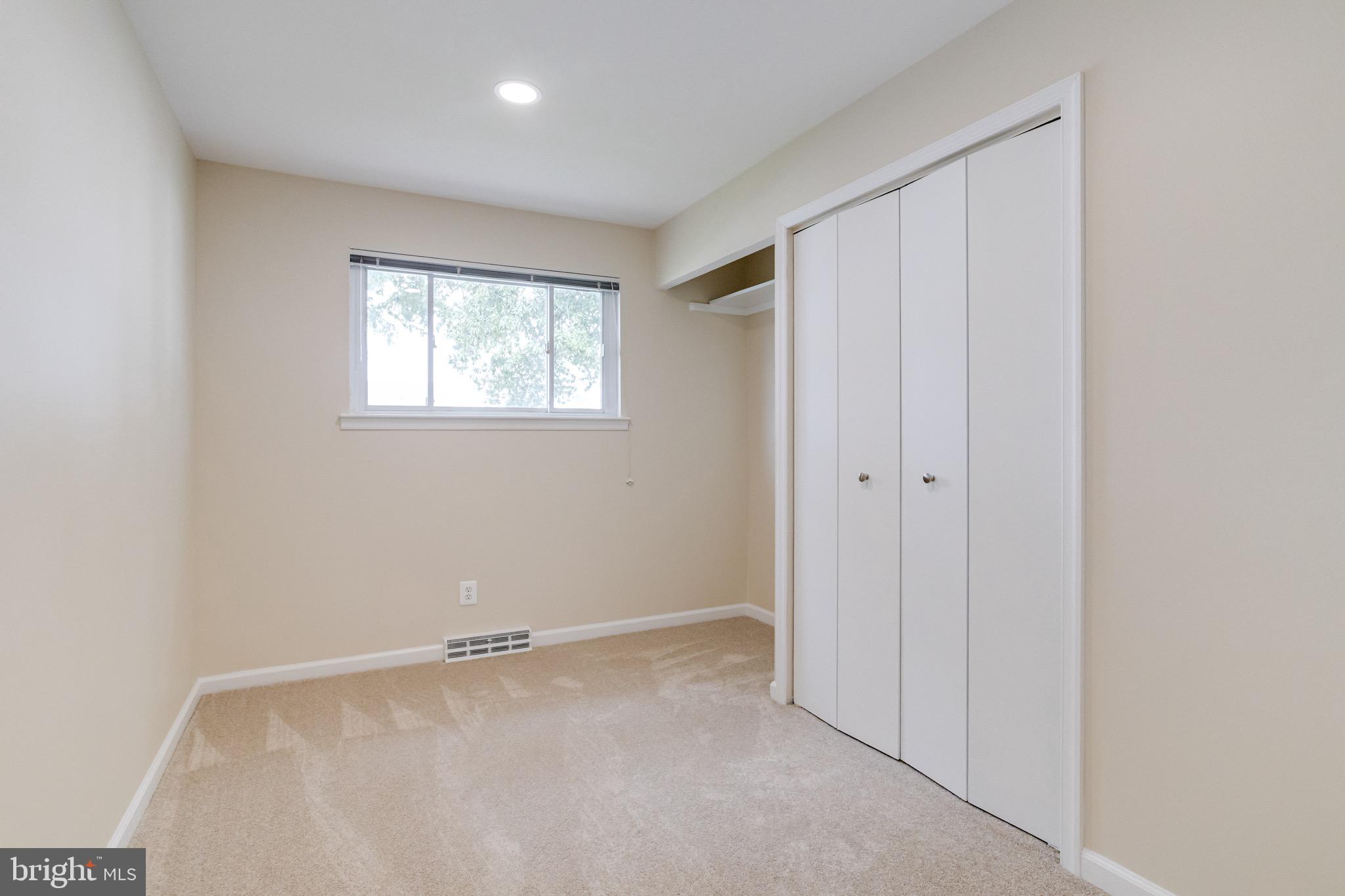 2372 Hamiltowne Circle Rosedale, MD 21237 - Photo 19 of 28 Gallery Image 19