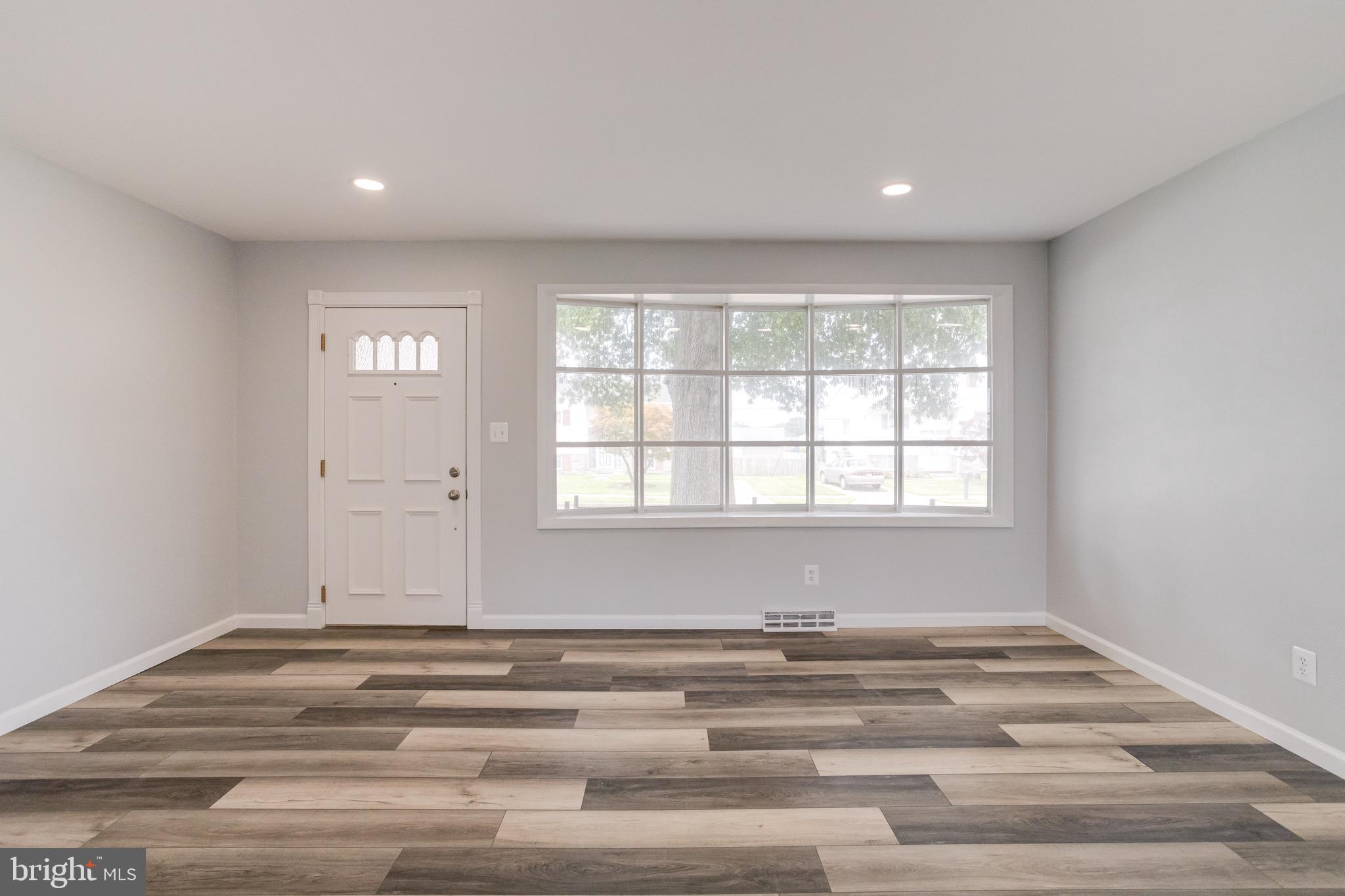 2372 Hamiltowne Circle Rosedale, MD 21237 - Photo 4 of 28 Gallery Image 4