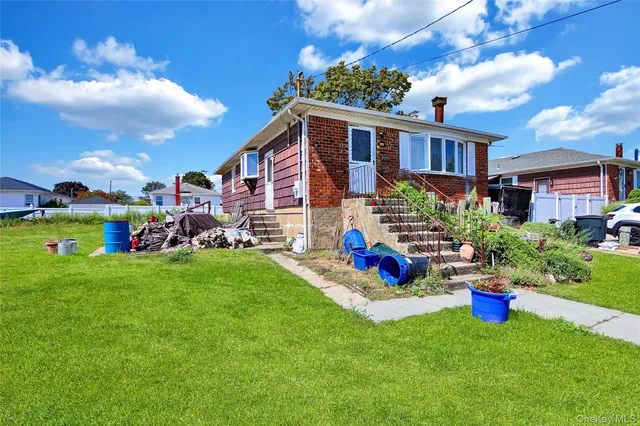 $550,000 | 3354 Murdock Avenue, Oceanside, NY 11572
