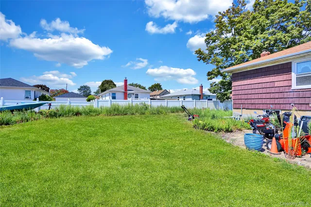 $550,000 | 3354 Murdock Avenue, Oceanside, NY 11572