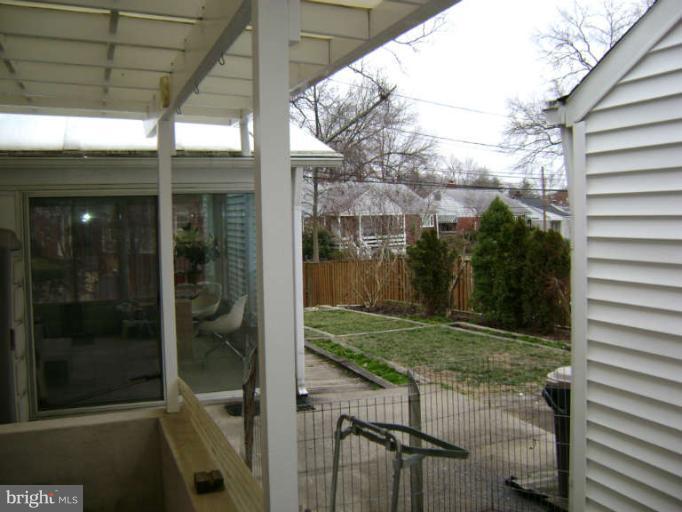 2500 Jennings Court Silver Spring, MD 20902 - Photo 22 of 25 Exterior (Rear)