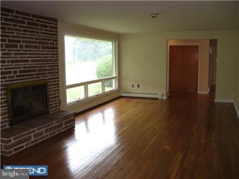 4180 Stump Road Doylestown, PA 18902 - Photo 5 of 10