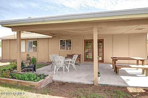 4212 East Hearn Road Phoenix, AZ 85032 - Photo 12 of 15 4212 Hearn_5069back